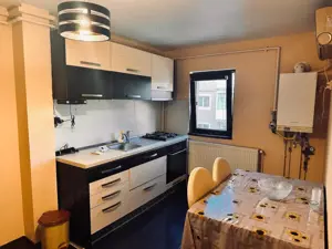 Apartament 2 camere, etaj 2, Târgu Jiu  - imagine 4