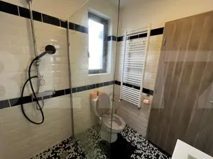  Casă modernă, de vanzare, cu 5 camere, zona Giroc  - imagine 16