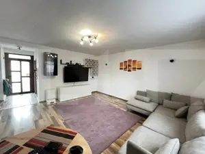  Casă modernă, de vanzare, cu 5 camere, zona Giroc  - imagine 2