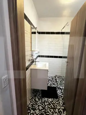  Casă modernă, de vanzare, cu 5 camere, zona Giroc  - imagine 17