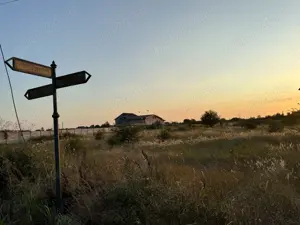 Teren intravilan 5000 mp, str. Aeroportului, Cârcea   52 m deschidere - imagine 5