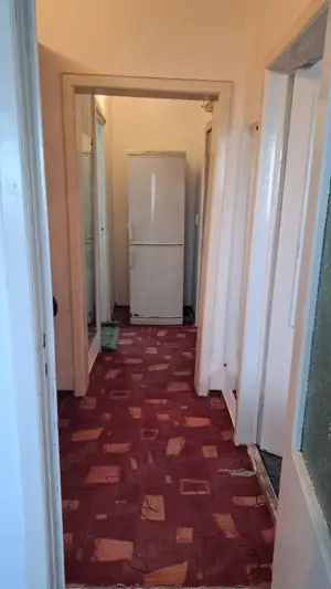 Apart 3 camere decomandate, 4 paturi, mobilat si utiliat (pt firme cu muncitori) la 5 min de Mall - imagine 4