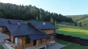 Cabana din Busteni in Bucovina! De Vanzare! 0727817187