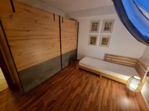 Apartament 3 Camere Soseaua Alexandriei - zona Rostar - Proprietar - imagine 2