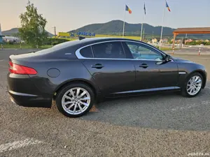 jaguar XF 2.2 Diesel  - imagine 3