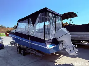 Vand barca Transporter Open, motor Honda 150 Cp, 12 persoane, 