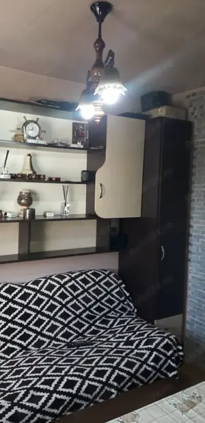  Vand sau schimb cu casa la tara  apartament 3 camere, Huedin - imagine 4