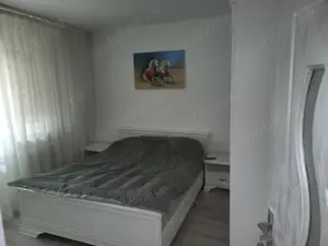 Schimb apartament 3 camere, transformat în 4, cu apartament 2 camere +diferența  - imagine 3