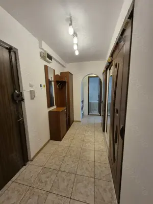 Închiriez apartament 2 camere, Dristor - imagine 5