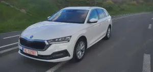 Skoda Octavia E-TEC Sport Line DSG 1.5 benzina 150 de cai