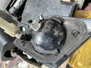 Stop mazda 3   Facelift  - imagine 2