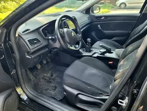 Vând Renault MEGANE IV Sedan - imagine 5