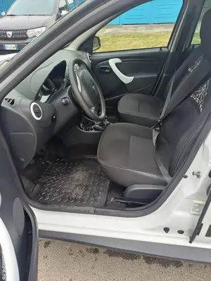 Dacia Duster 4X4,  1,5 dci , 110 CP , Euro 5, 2013 - imagine 3 Dacia Duster 4X4,  1,5 dci , 110 CP , Euro 5, 2013 - imagine 3