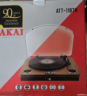 vând pick up Akai 