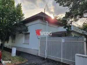 Casa cu teren, zona Lipovei