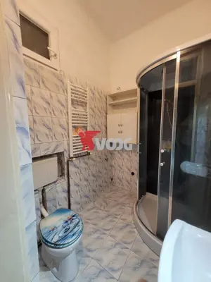 Casă cu 5 Apartamente de Vânzare – Lângă Piața Traian - imagine 4