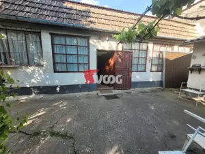 Casă în Zona Badea Cârțan