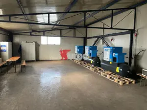 Hala de productie, platforma betonata si cladire de birouri - imagine 4