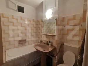 Apartament 2 camere, decomandat, zona Soarelui - imagine 8 Apartament 2 camere, decomandat, zona Soarelui - imagine 8