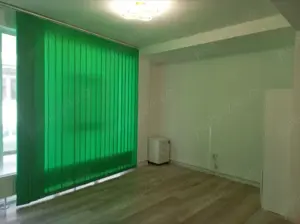 Spații centrale în clădire de birouri