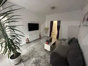 Apartament de vanzare, cu 5 camere, 160 mp, zona Vlaicu - imagine 11