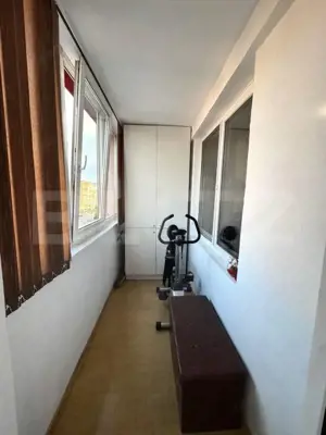 Apartament 3 camere,Decomndat, de vanzare - imagine 6