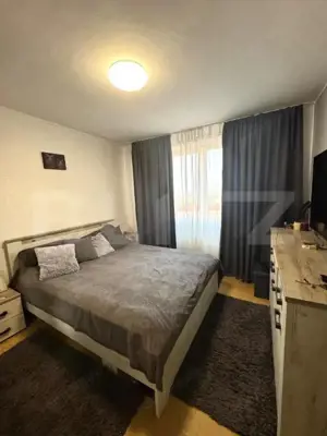 Apartament 3 camere,Decomndat, de vanzare - imagine 2