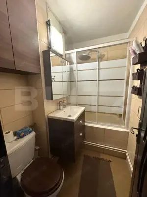 Apartament 3 camere,Decomndat, de vanzare - imagine 7