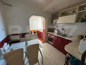 Apartament de 3 camere, decomandat, cartierul 1 Mai - imagine 4