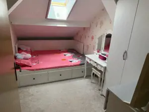 Apartament 4 camere decomandat cu scara interioara, Zona Sarari - imagine 18