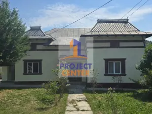 Casa si teren 2561 mp, Babana, stradal, renovata