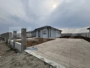 Casa parter, 127 mp utili, la cheie, 600 mp teren, Pielesti - imagine 10 Casa parter, 127 mp utili, la cheie, 600 mp teren, Pielesti - imagine 10