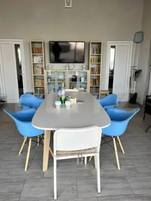 Casa moderna  P+E, 145 mp utili, 417 mp curte in zona Metro - imagine 2