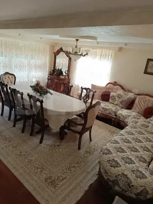 Casă de vânzare în zona Zăvoaie – 274 mp utili, complet mobilata, preț negociabi