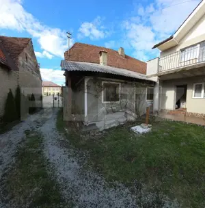 Casa saseasca de vanzare, Livezile - imagine 2