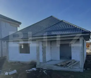 Casa la roșu pe parter, 3 camere, 146 mp, cu toate utilitatile, zona Magnolia