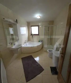 Casa de vanzare, 6 camere, 340 mp, cu 22 arii de teren, zona Viisoara  - imagine 4