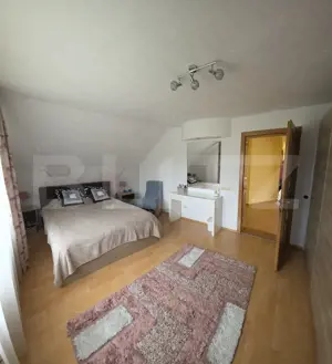 Casa de vanzare, 6 camere, 340 mp, cu 22 arii de teren, zona Viisoara  - imagine 11