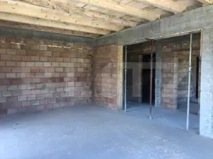 De vanzare, casa in Cristian, nefinalizata  - imagine 11