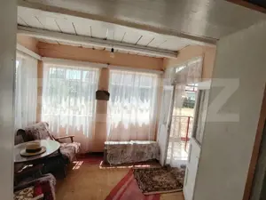 Casa renovabila 2,2 arii taren in Raciu - imagine 12