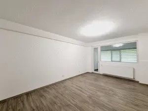 1 cam. cu balcon zona Tiglina 2- Doja renovata complet CT totul NOU