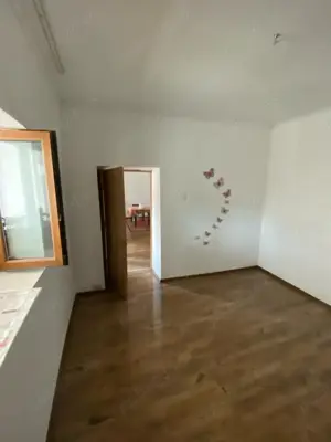 Casa de vânzare Turnu Măgurele, lângă barieră  - imagine 3