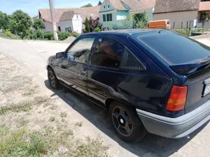 Vând Opel Kadett coupe - imagine 4