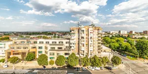 Apartament spațios 3 camere, central - imagine 3