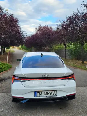 Hyundai Elantra 2022 Benzina 1,6 Euro 6 LKA LED Virtual Cockpit - unic Proprietar - imagine 7