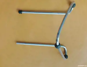 Stativ de inox de la un ventilator  - imagine 2