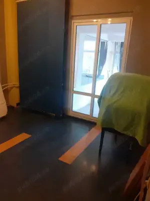 Vând două apartamente legate în Tecuci cu spațiu comercial - imagine 4