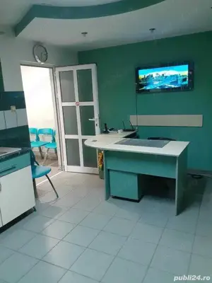 Vând două apartamente legate în Tecuci cu spațiu comercial - imagine 8