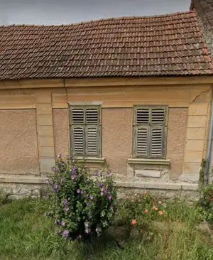  Casă din piatră   Ilidia, lângă Cheile Nerei - imagine 2