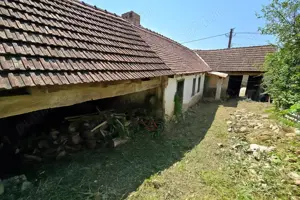  Casă din piatră   Ilidia, lângă Cheile Nerei - imagine 4